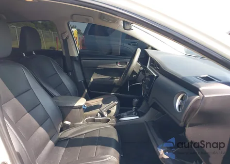 2018 Toyota Corolla Le из США, поврежденный, VIN 5YFBURHE4JP753653